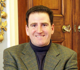Dr. Benny J. Peiser