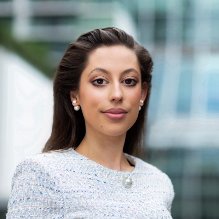 Dr. Carina Kern
