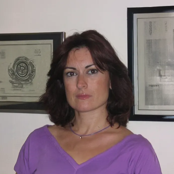 Dr. Eleni Chatzichristou