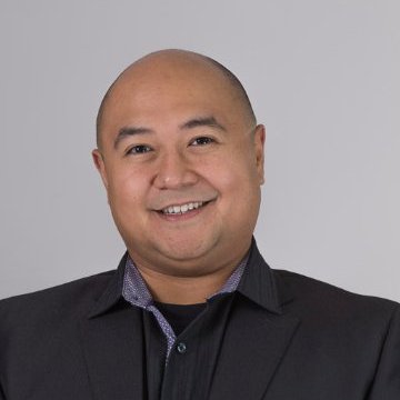 Leo Dominguez