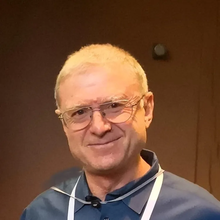 Dr. Ouri Wolfson