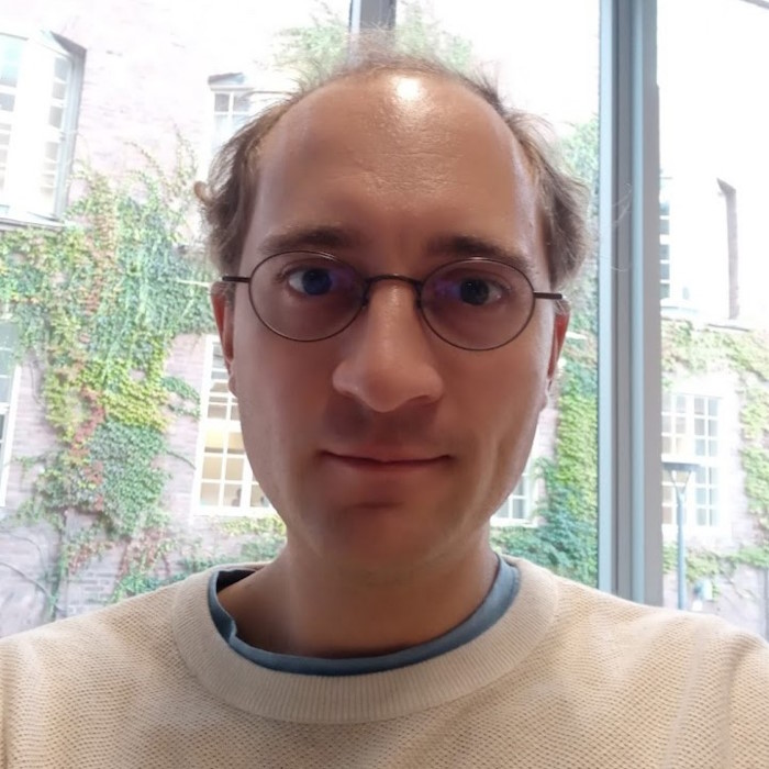 Dr. Patrick Hammer