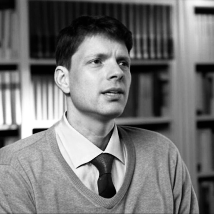 Professor Robert Prentner