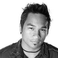 Robert Suarez