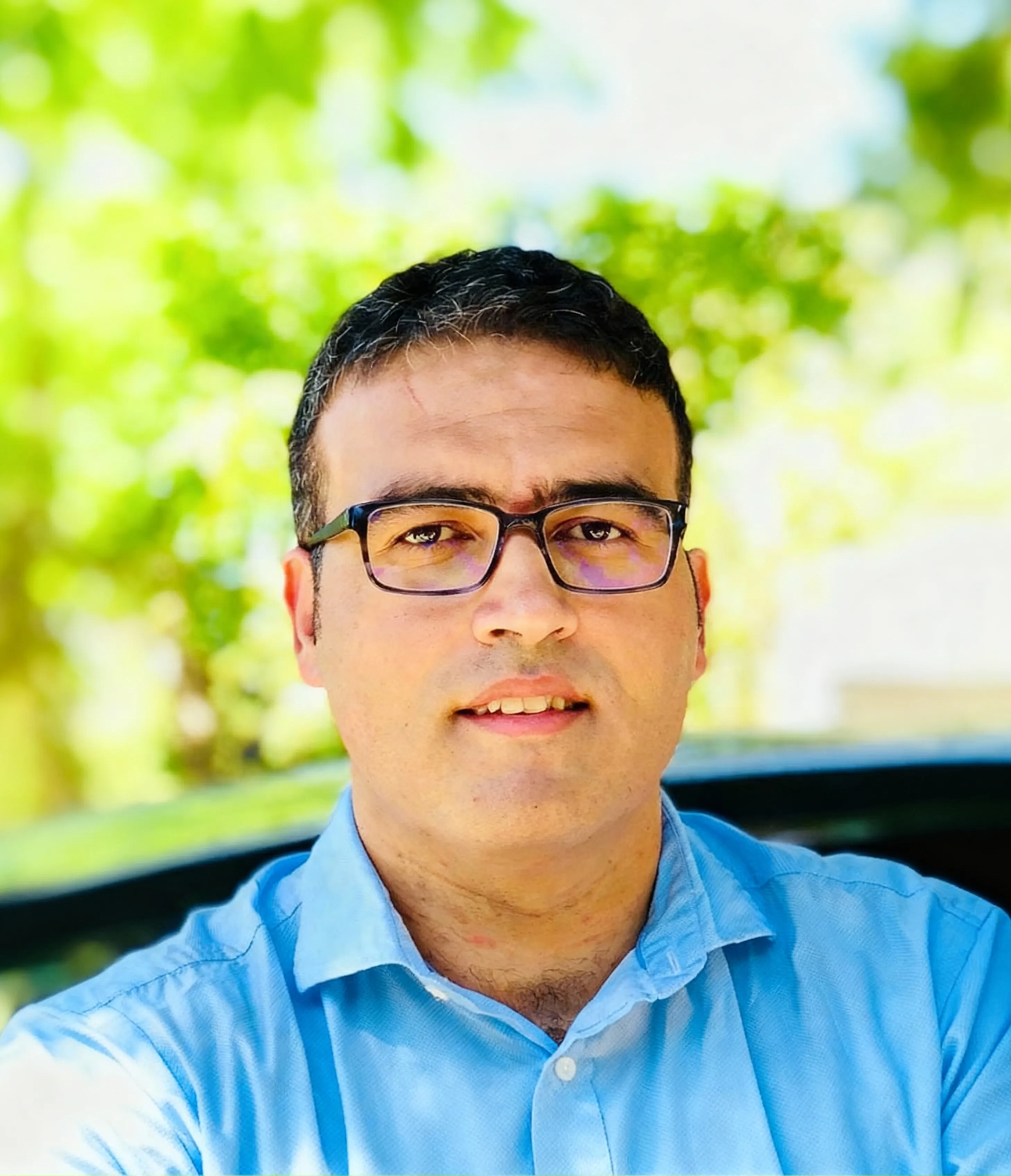 Dr. Salah Mahmoudi