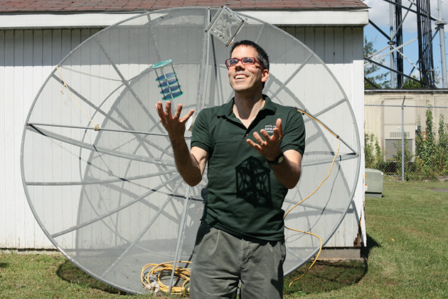 Professor Sandy (Alex) Antunes