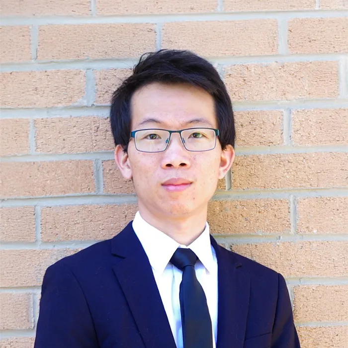 Dr. Shenghong He