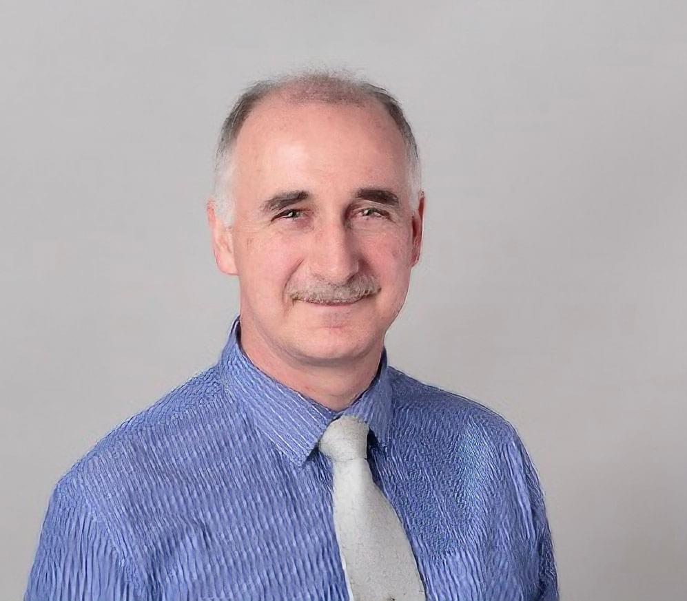 Dr. Stuart Eves