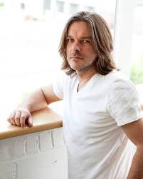 Dr. Sylvain Neuvel